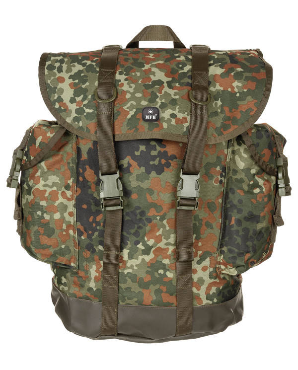 BW Mountain Backpack, new model, flecktarn